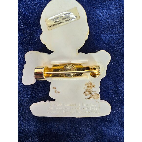 Precious Moments YOU HAVE TOUCHED SO MANY HEARTS Girl Holding Cut Out Hearts Pin - Picture 5 of 5